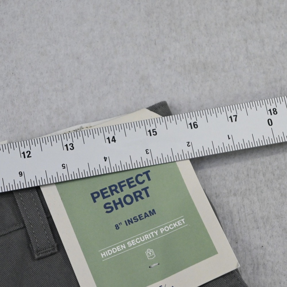 Dockers Perfect Short Men 31 NEW Gray 8" Inseam Hidden Security Pocket - Picture 9 of 10